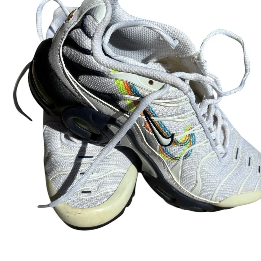 Nike Air Max Plus Anaglyph White White & Black Sneakers Rainbow accent
